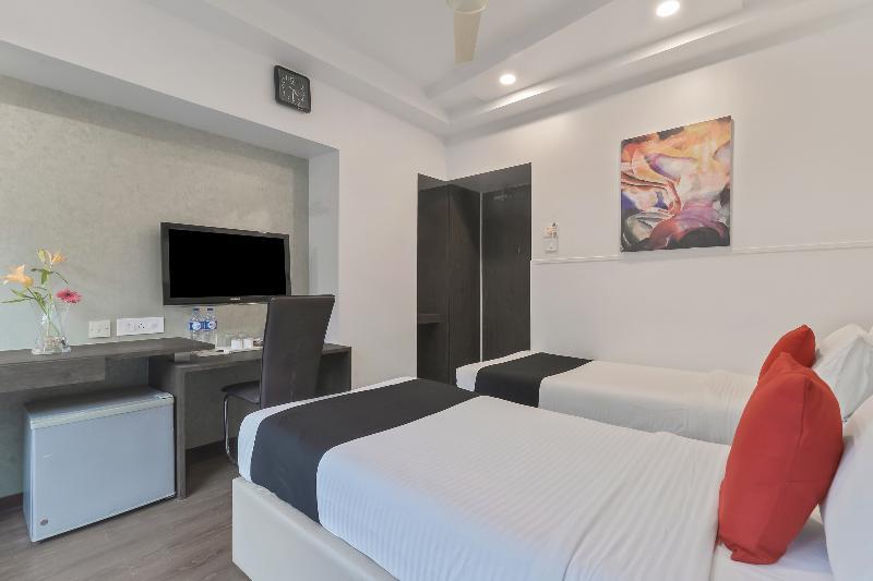 Hotel Planet Residency Bombay Esterno foto